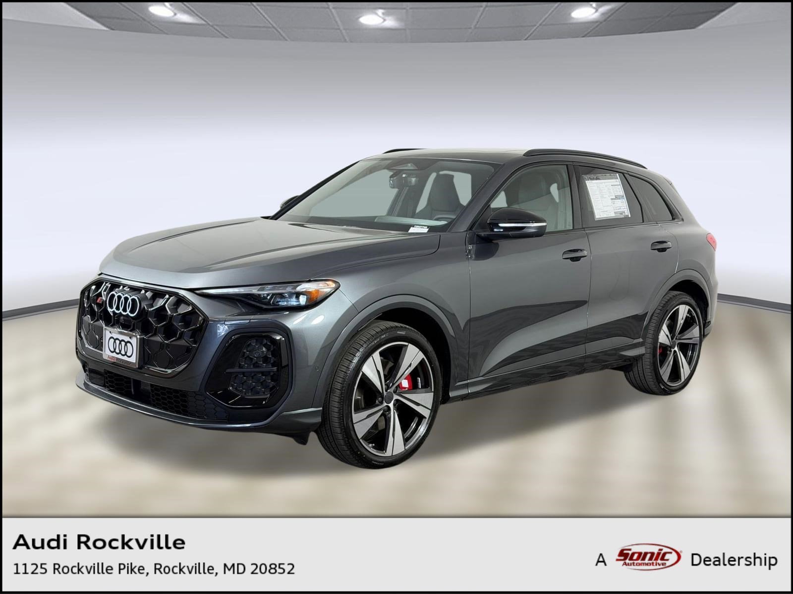 2026 Audi SQ5 Premium Plus quattro's photo