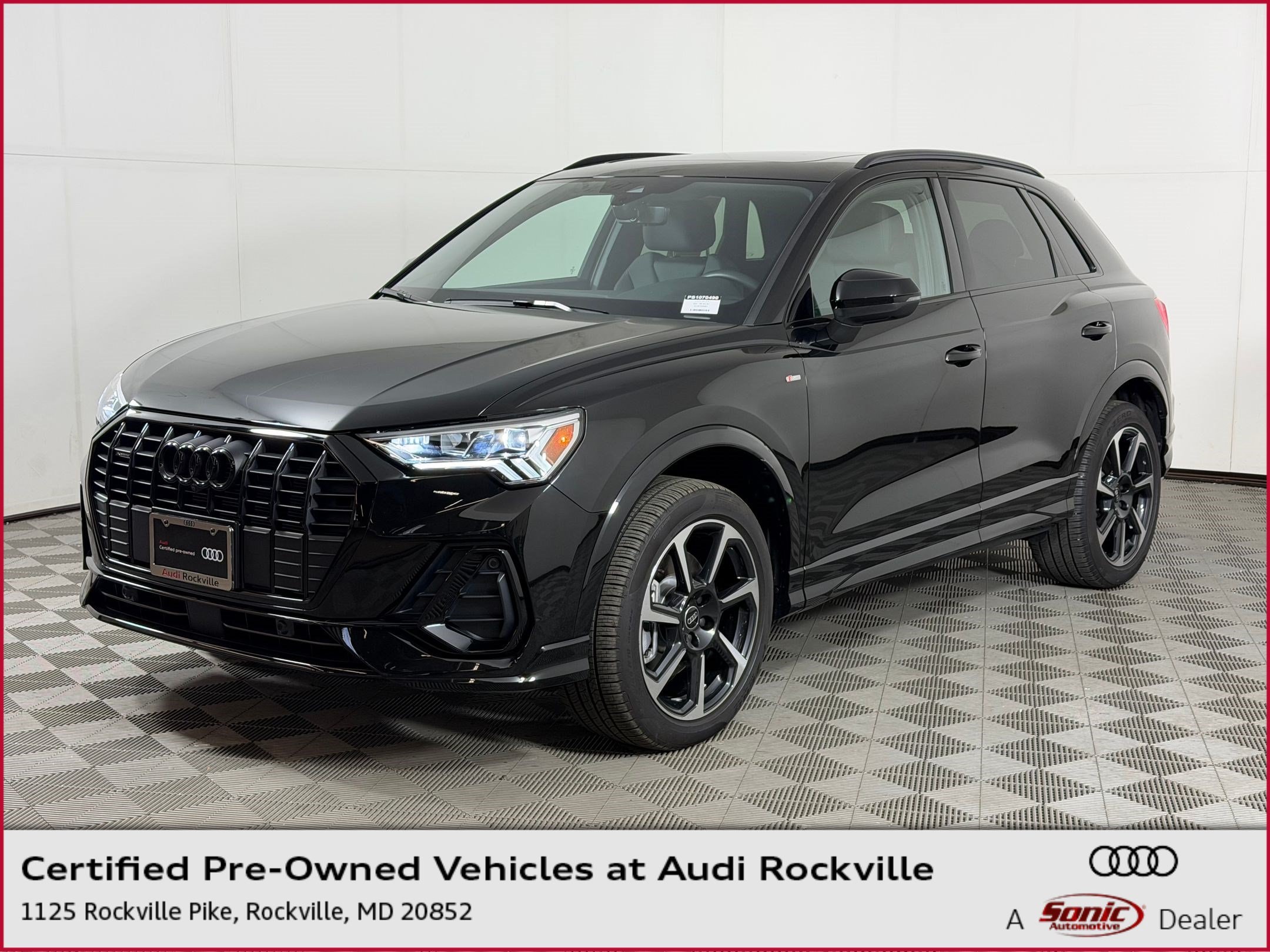 Q3 S Line Premium Plus SUV