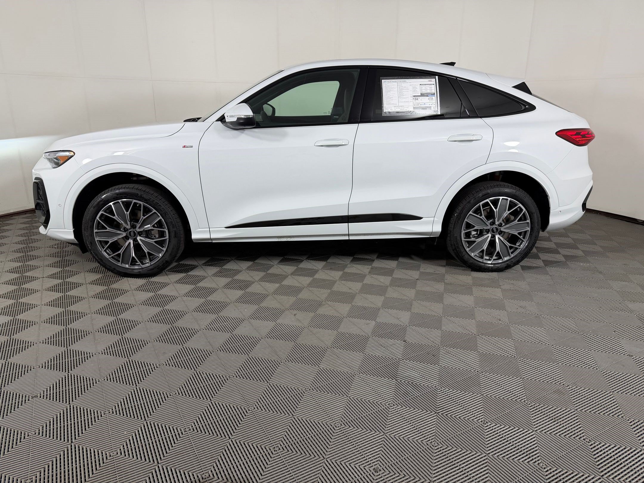 2026 Audi Q5 Sportback Premium Plus SUV