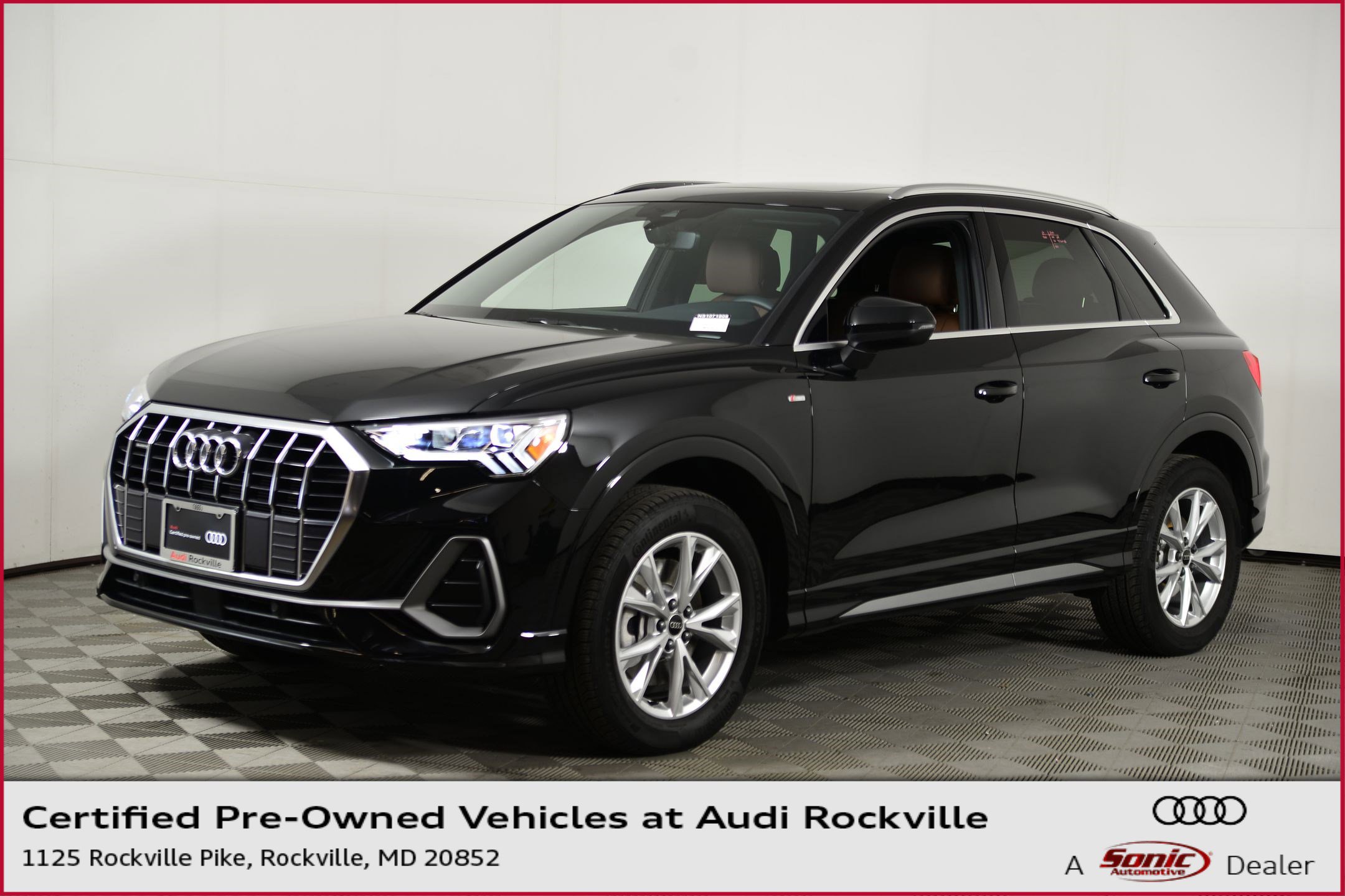 2025 Audi Q3 S Line Premium's photo
