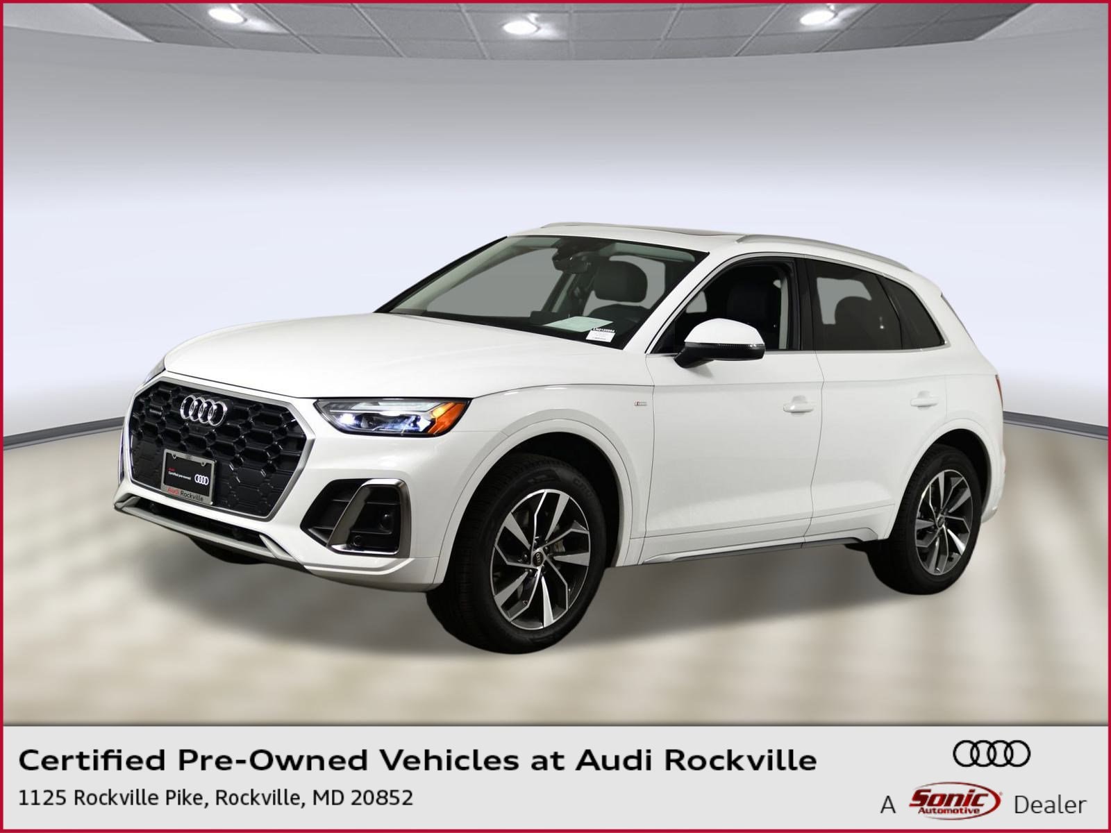 2022 Audi Q5 45 Premium Plus's photo