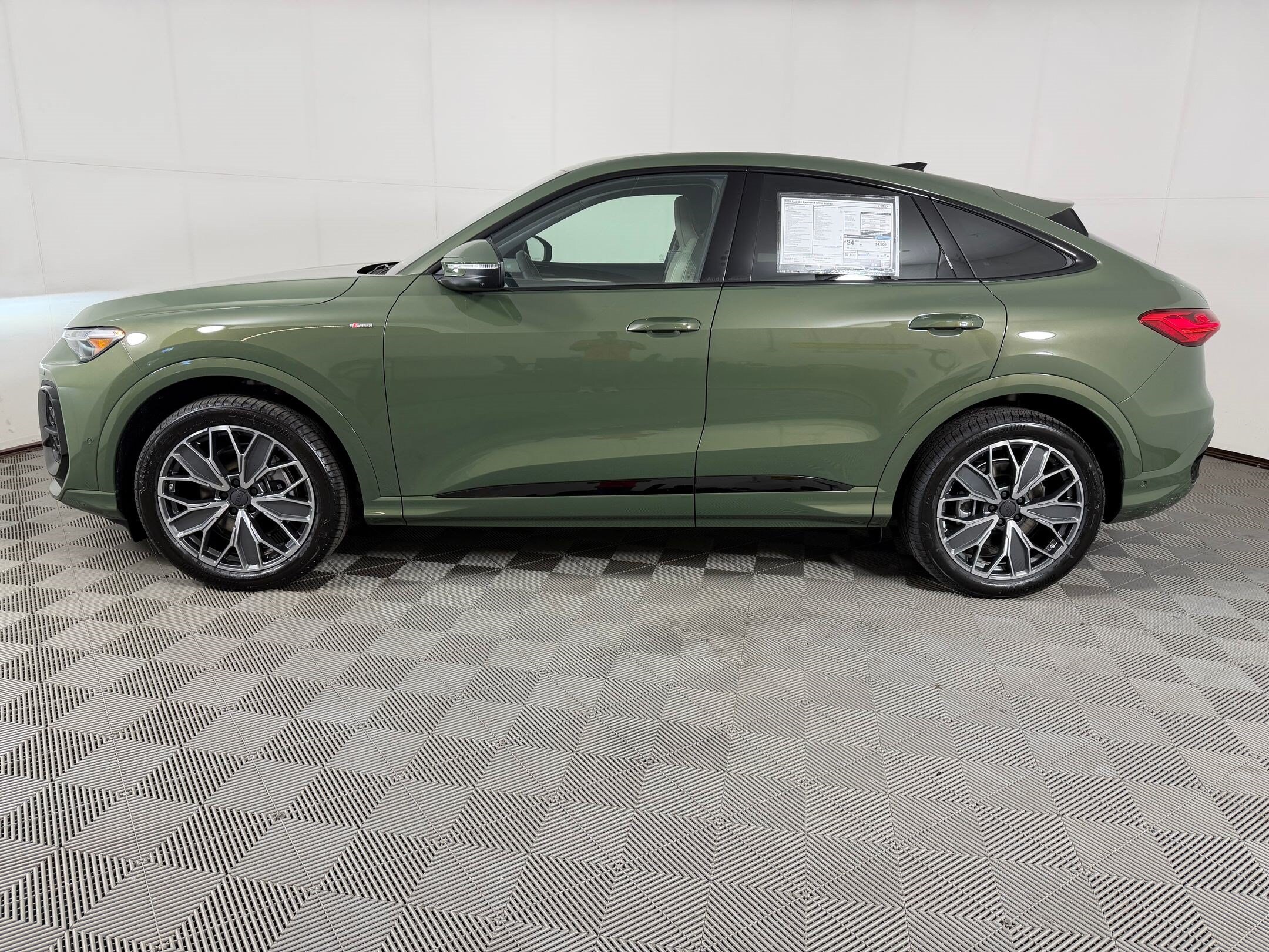 2026 Audi Q5 Sportback Prestige SUV