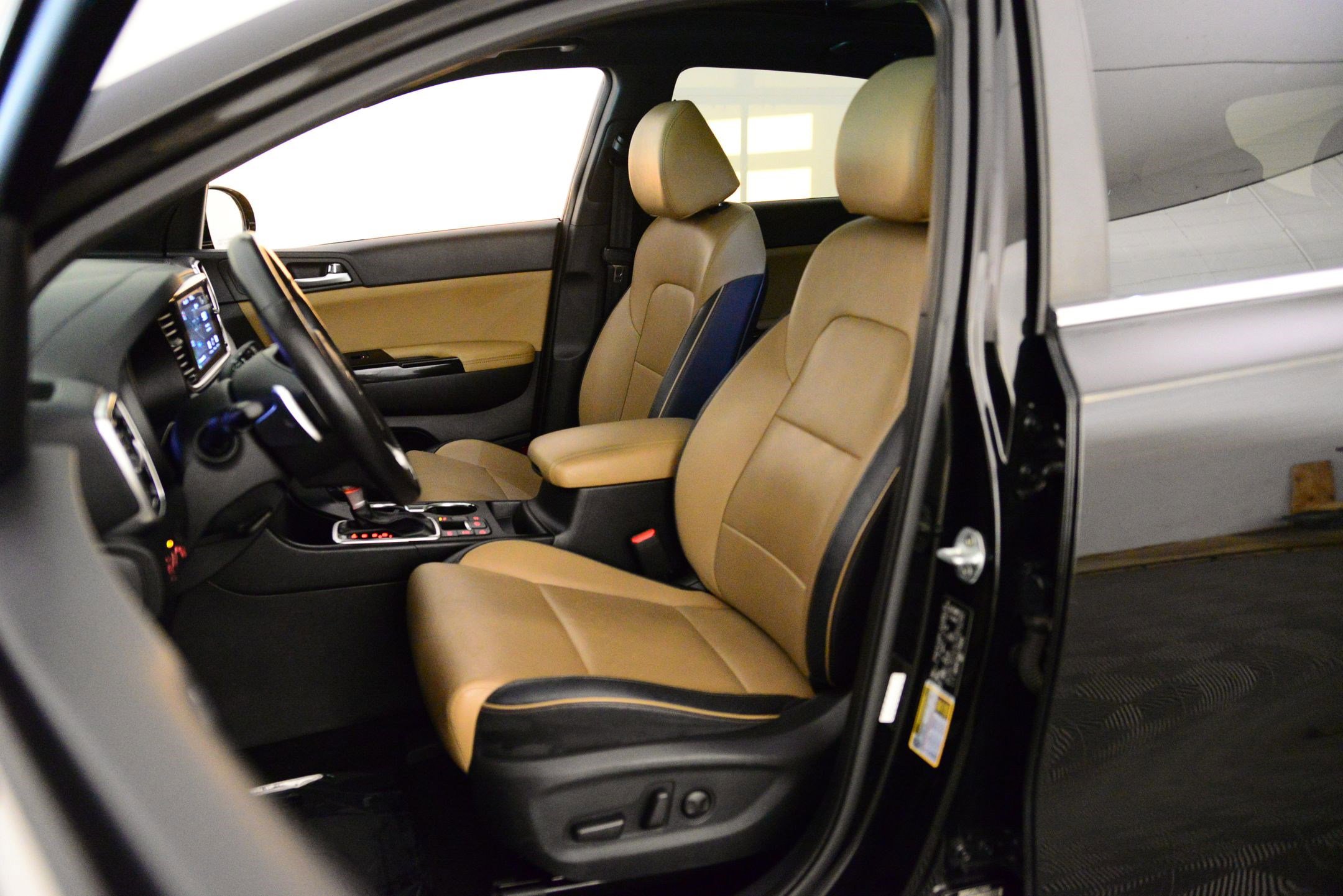 2020 Kia Sportage SX Turbo photo 4