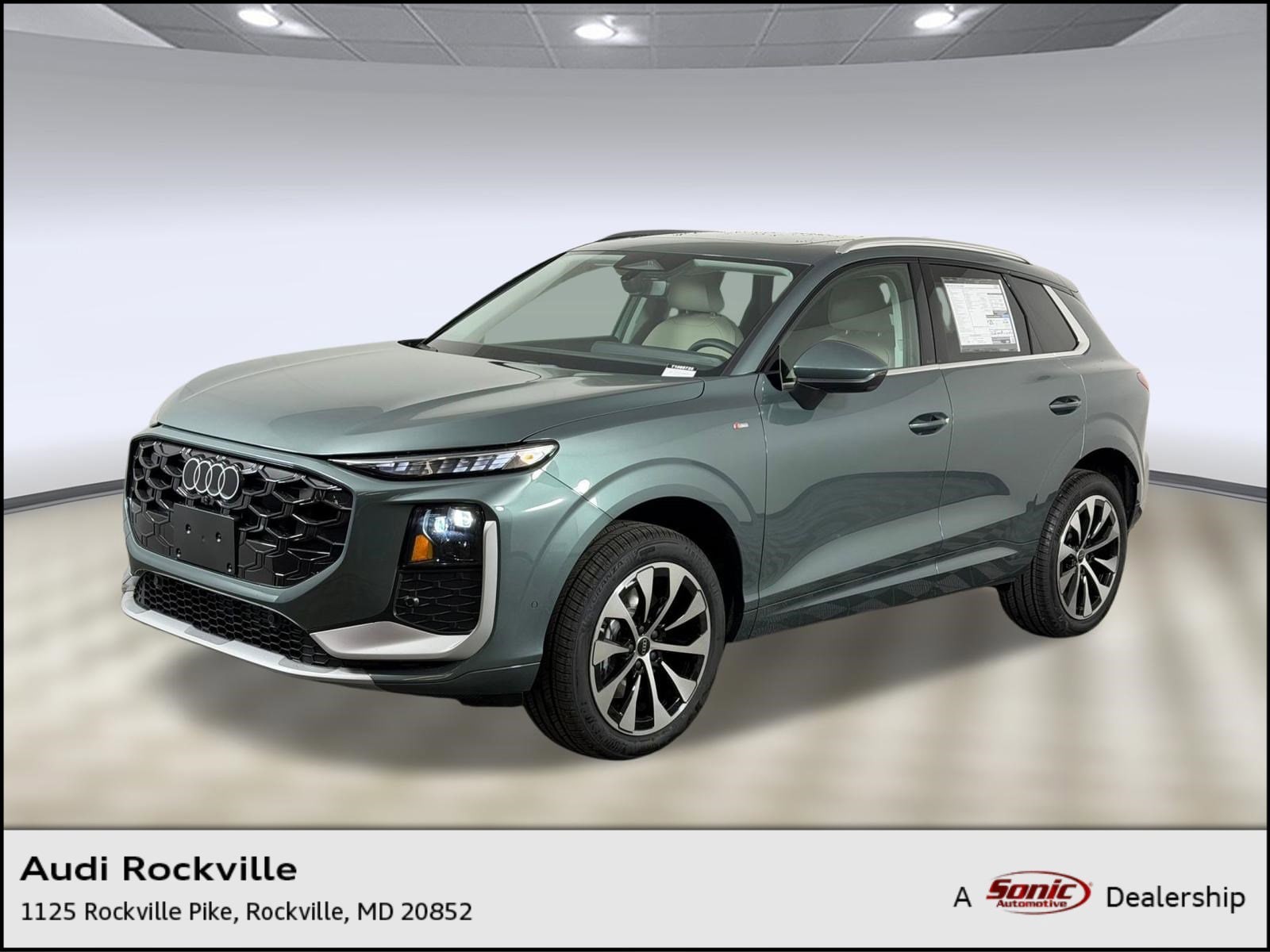 2026 Audi Q3 S line quattro's photo