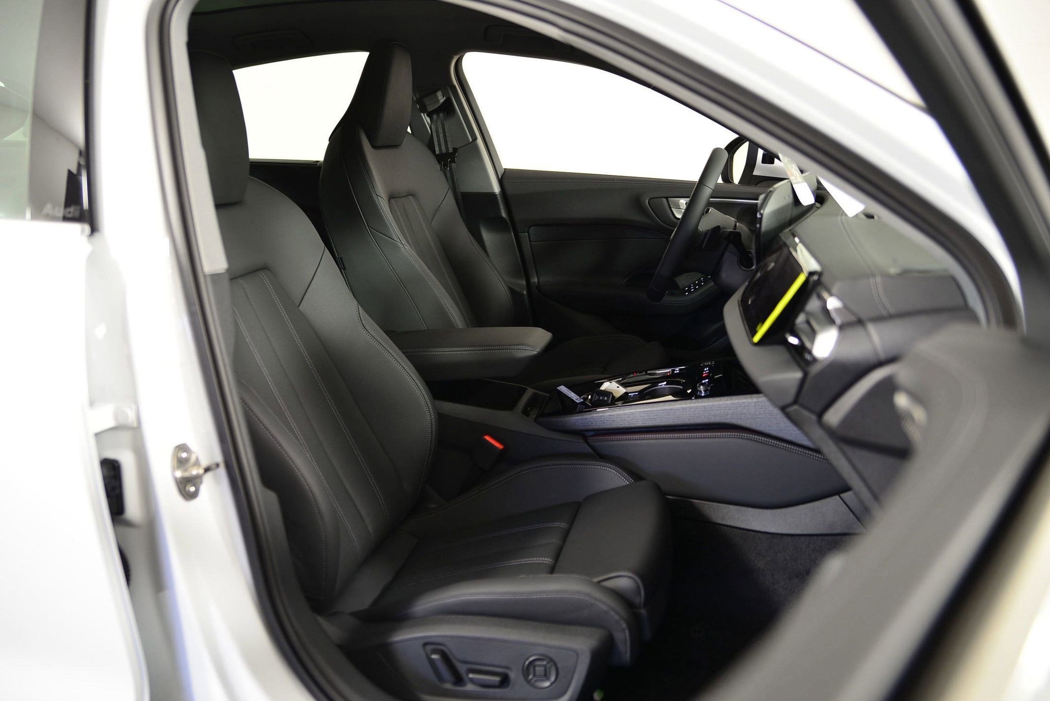 2025 Audi A5 Prestige - Photo 16