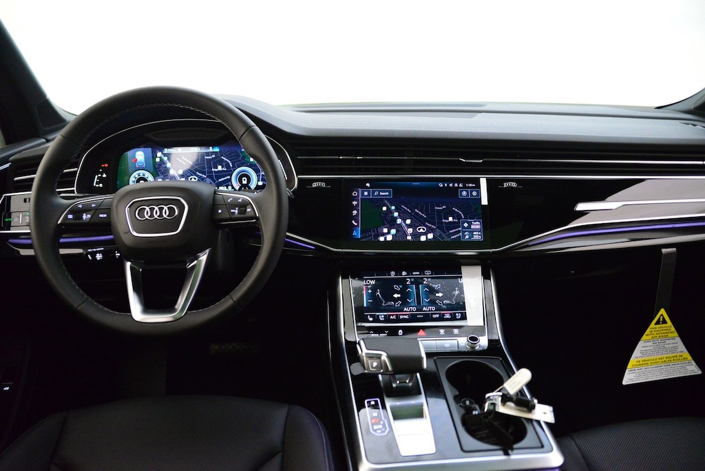 New 2025 Audi Q7 Premium Plus SUV