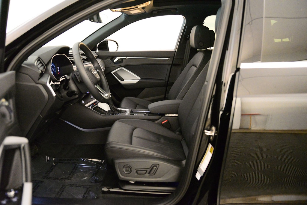 Used 2025 Audi Q3 S line Premium SUV