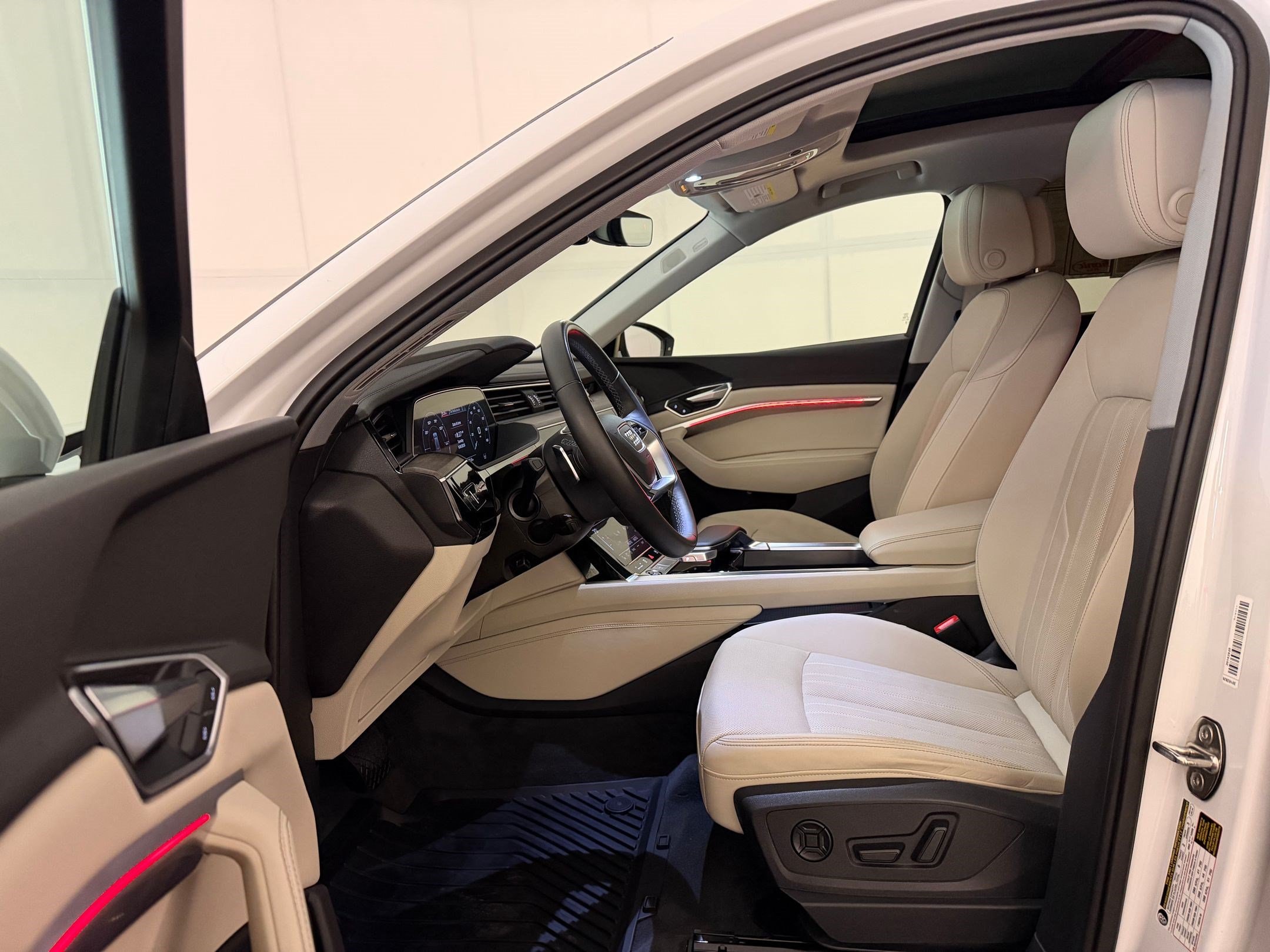 2023 Audi E-tron Premium Plus SUV