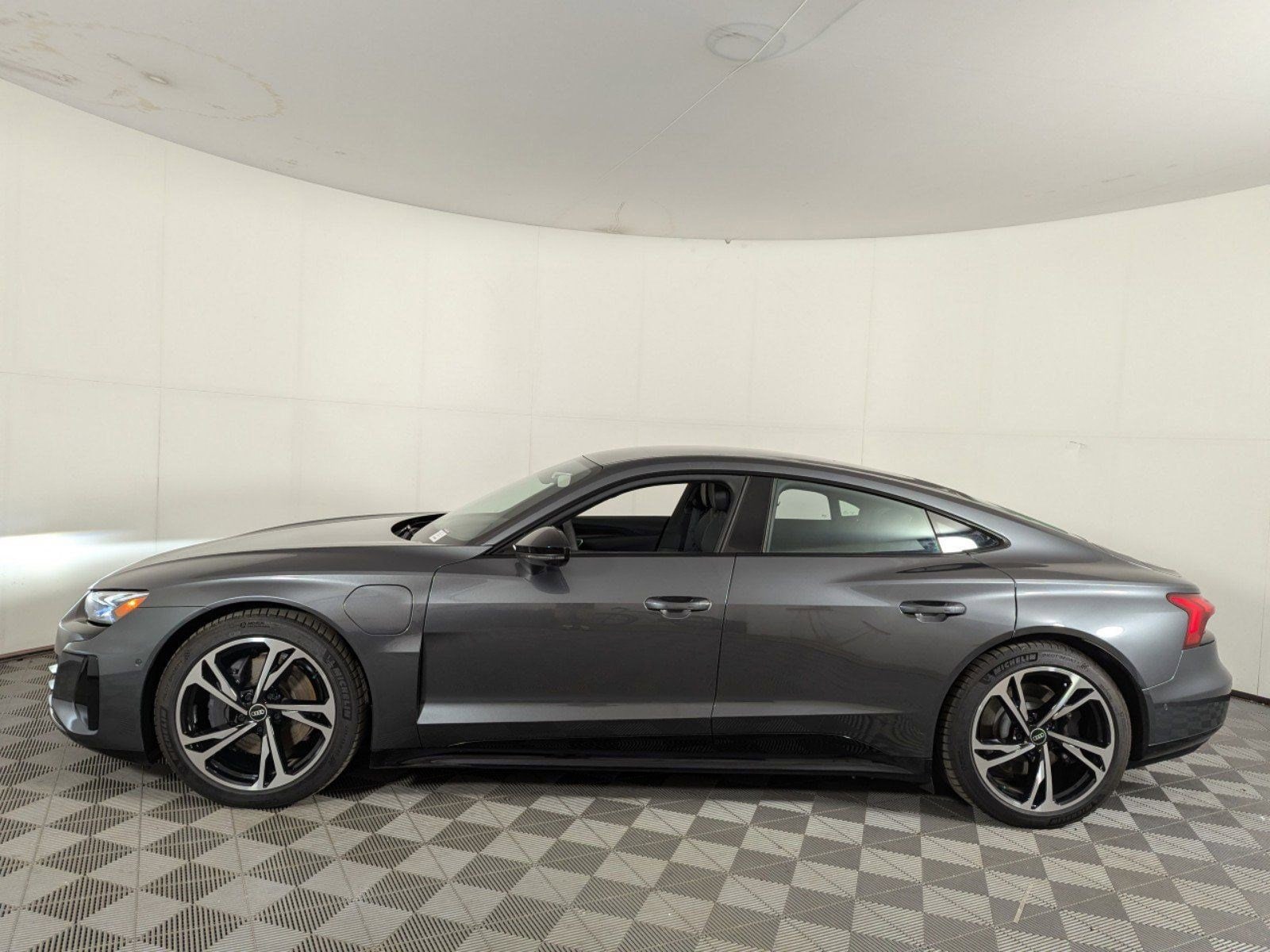 Used 2022 Audi e-tron GT Prestige with VIN WAUEJBFWXN7003932 for sale in Rockville, MD