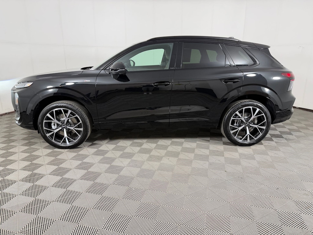 New 2026 Audi Q3 S line SUV