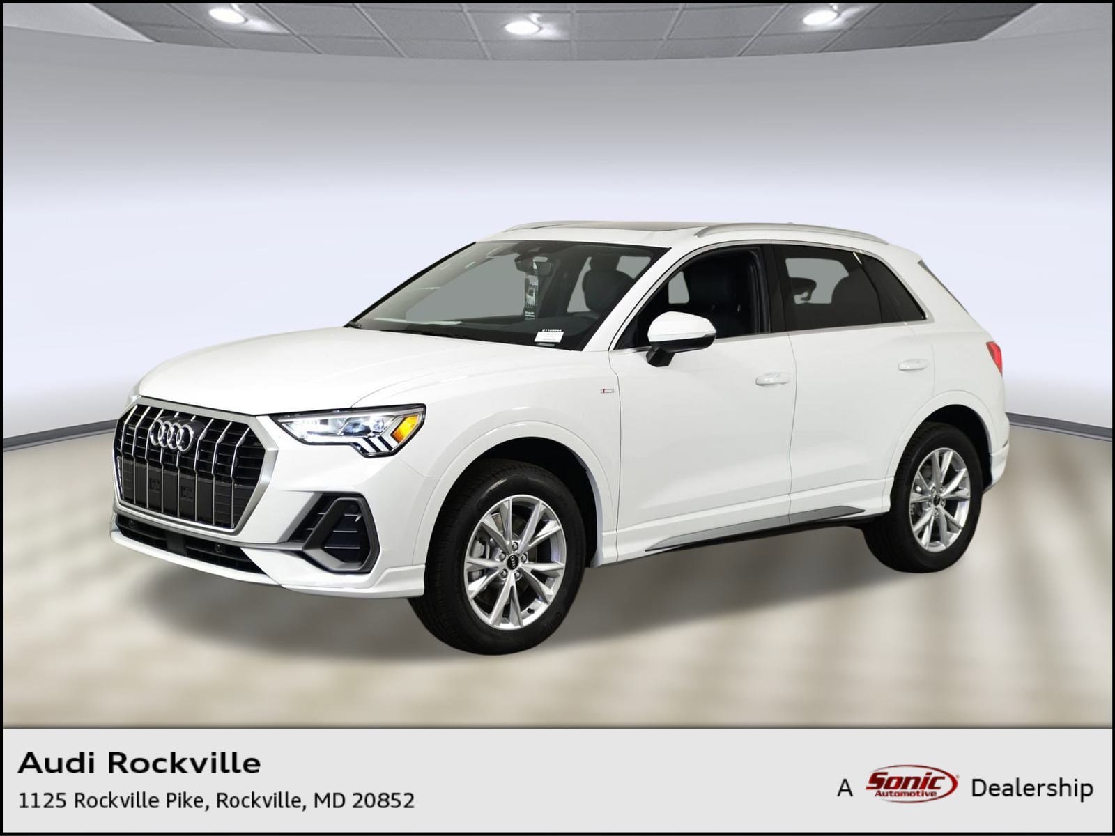 2025 Audi Q3 S Line Premium's photo