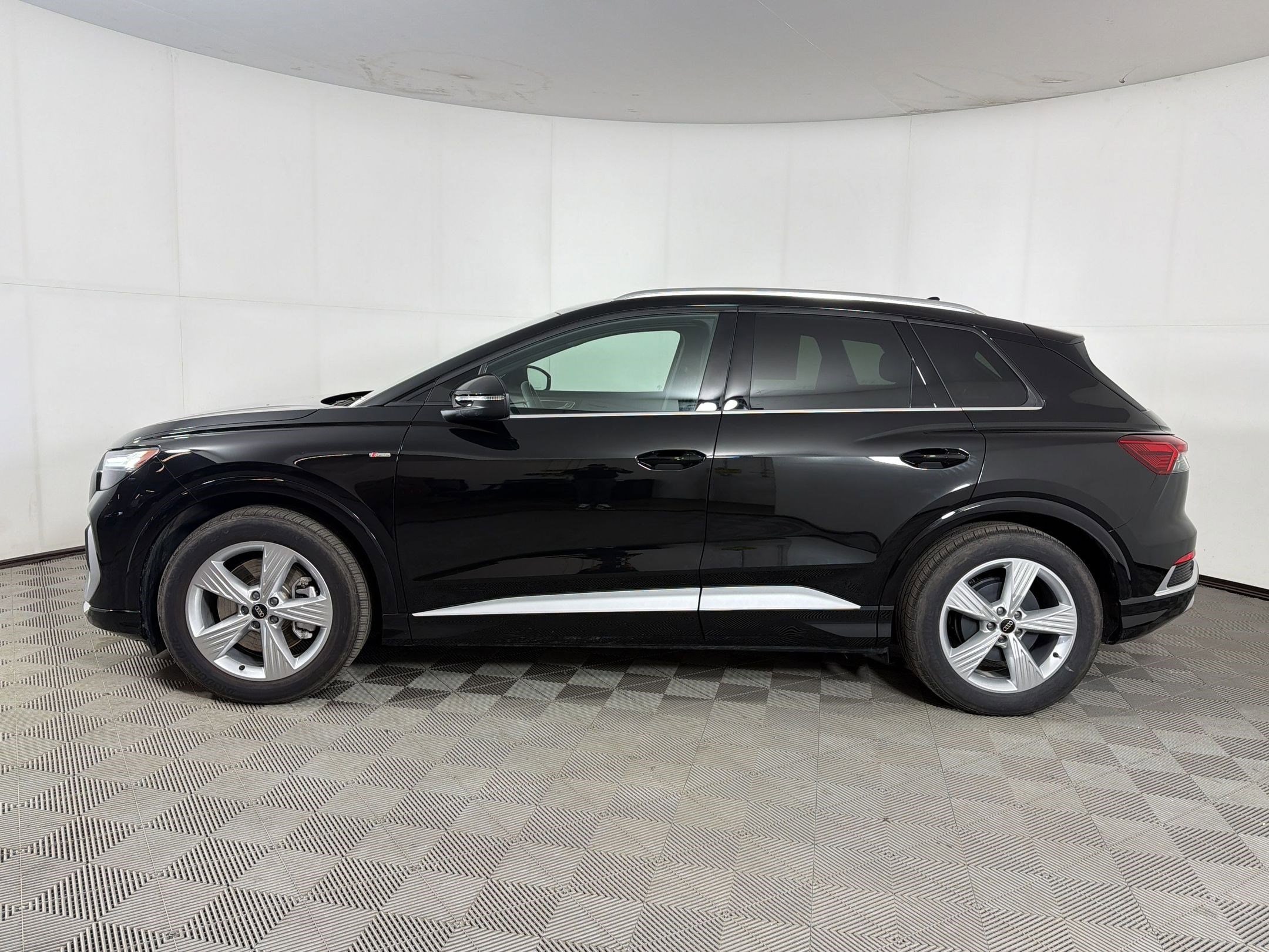 Certified 2025 Audi Q4 e-tron Premium with VIN WA1KUBFZ6SP056561 for sale in Rockville, MD