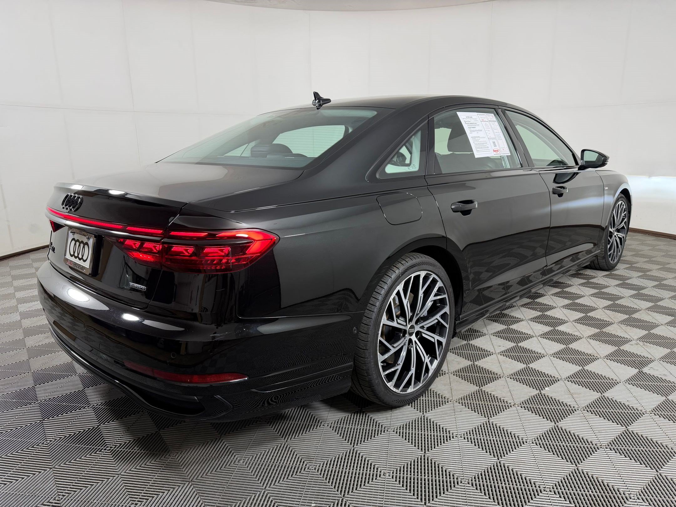 A8 L 55 TFSI Quattro Sedan