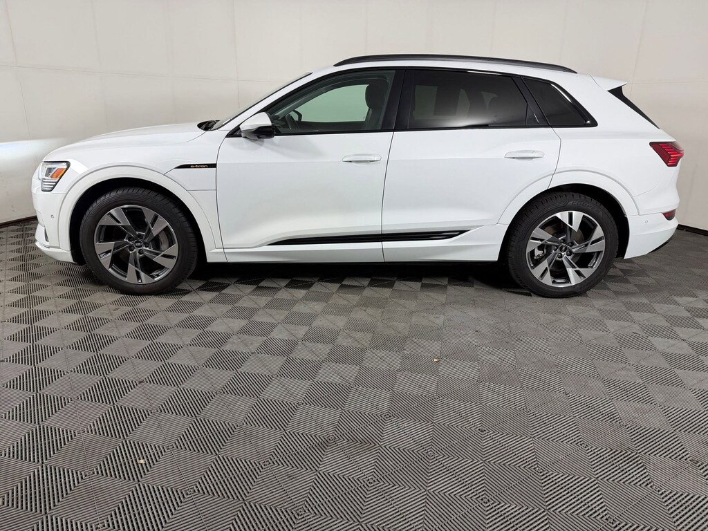 Used 2021 Audi e-tron Premium SUV