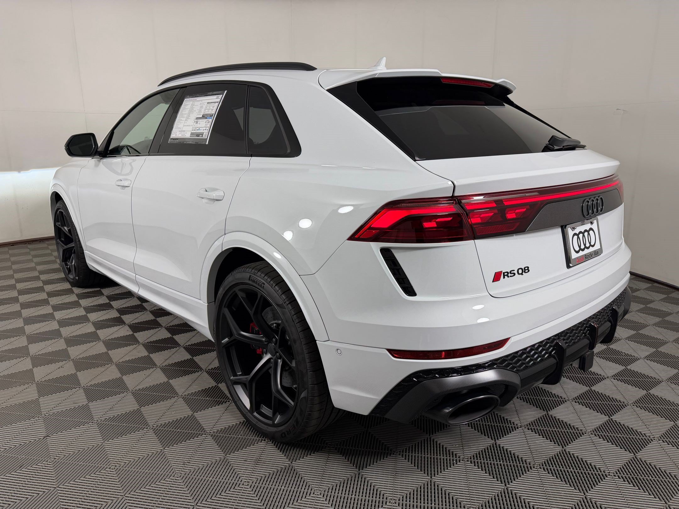 RS Q8 Performance SUV