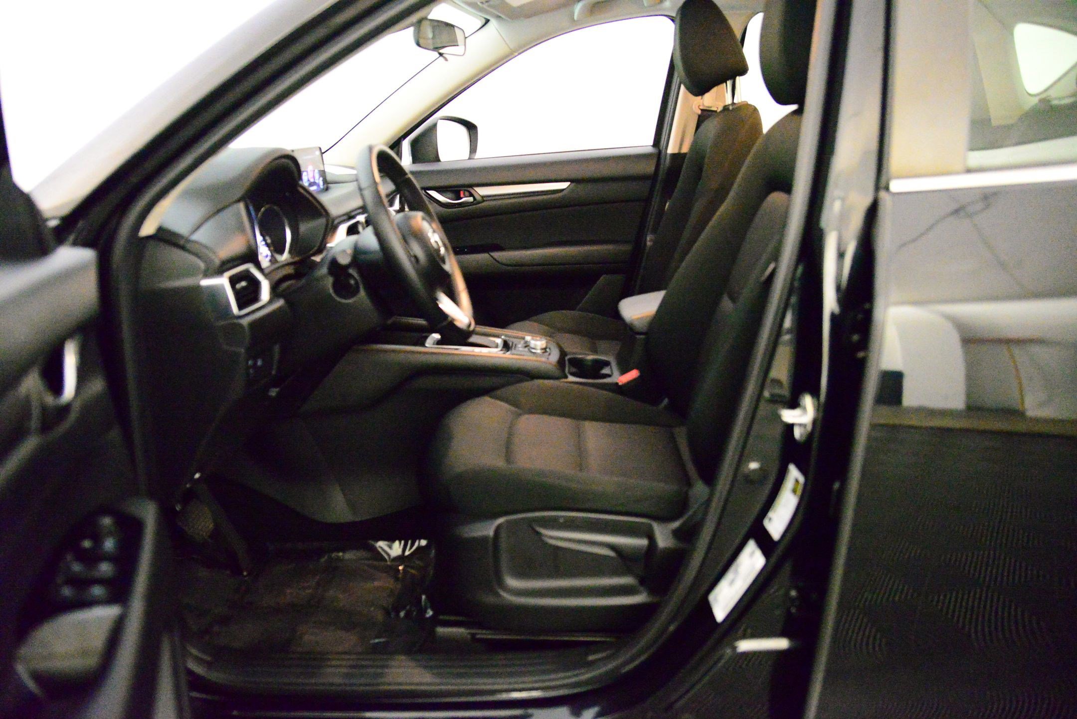 2019 Mazda CX-5 Sport photo 4