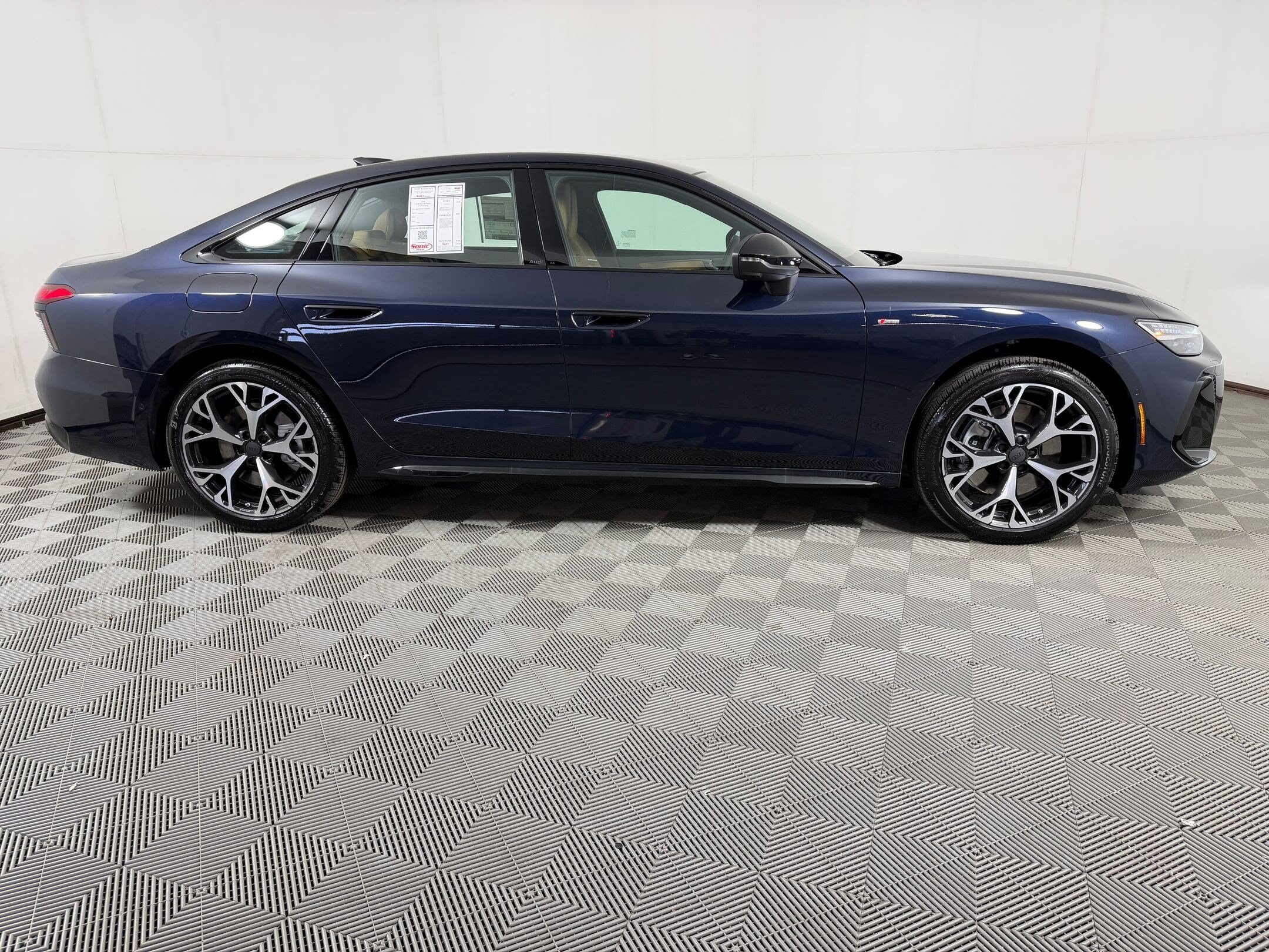 A6 Sedan Premium Plus Sedan