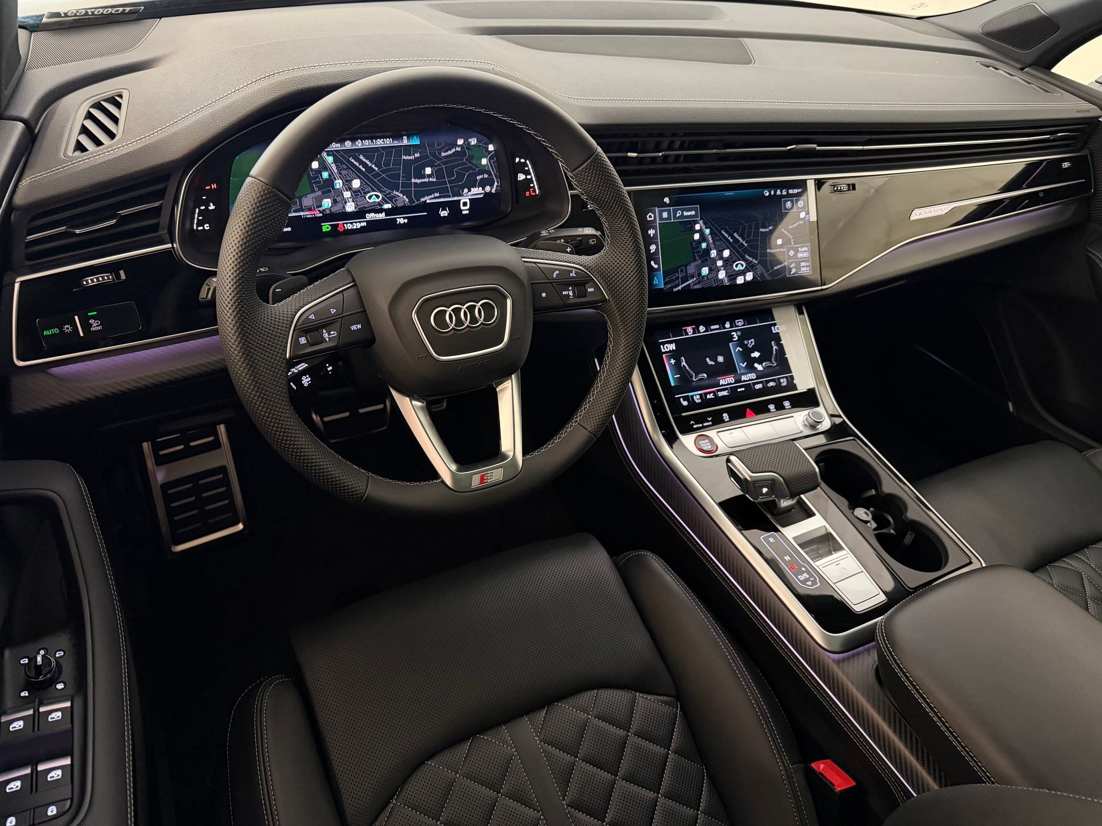 SQ7 Premium Plus SUV