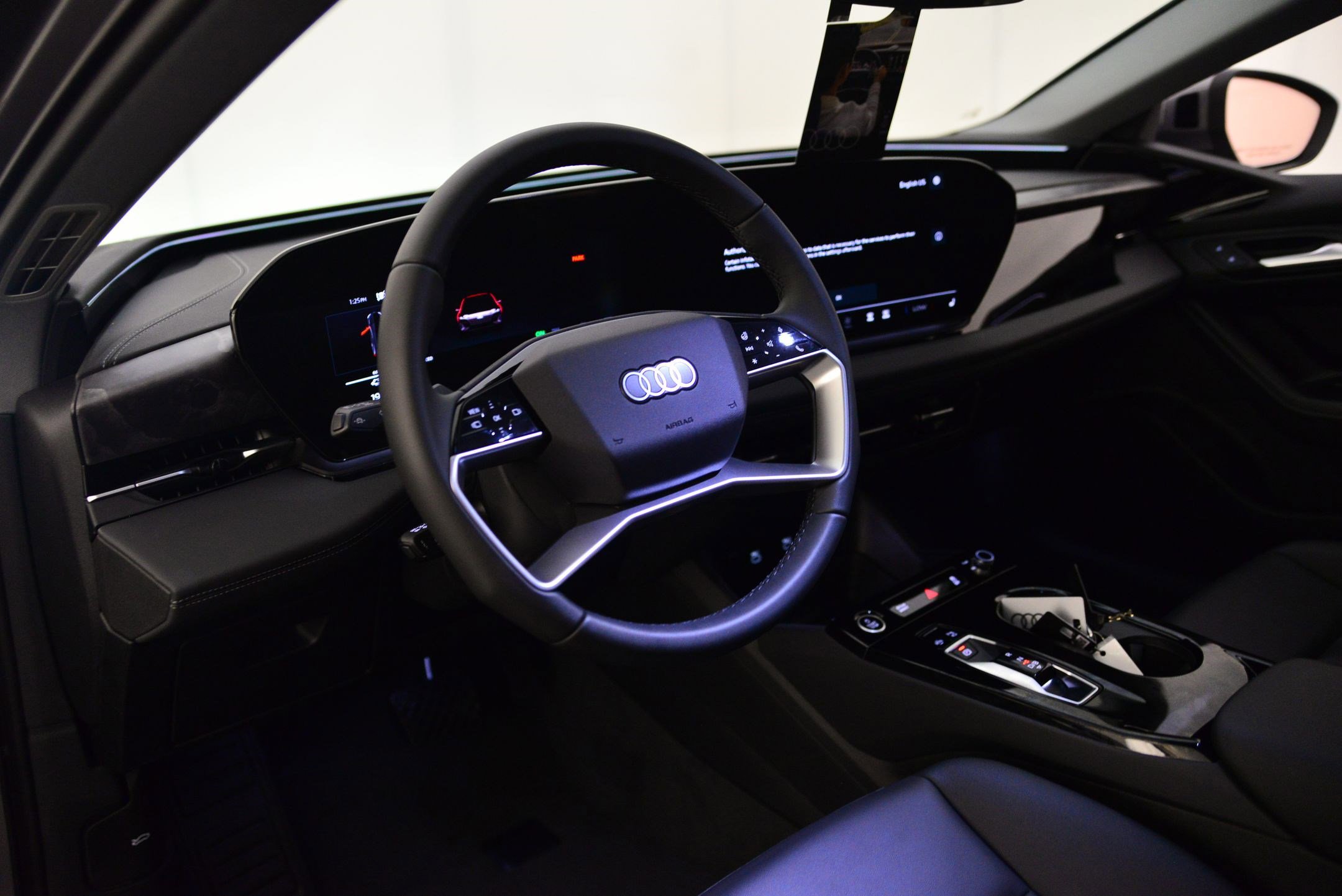 2025 Audi A6 Quattro Ultra photo 3