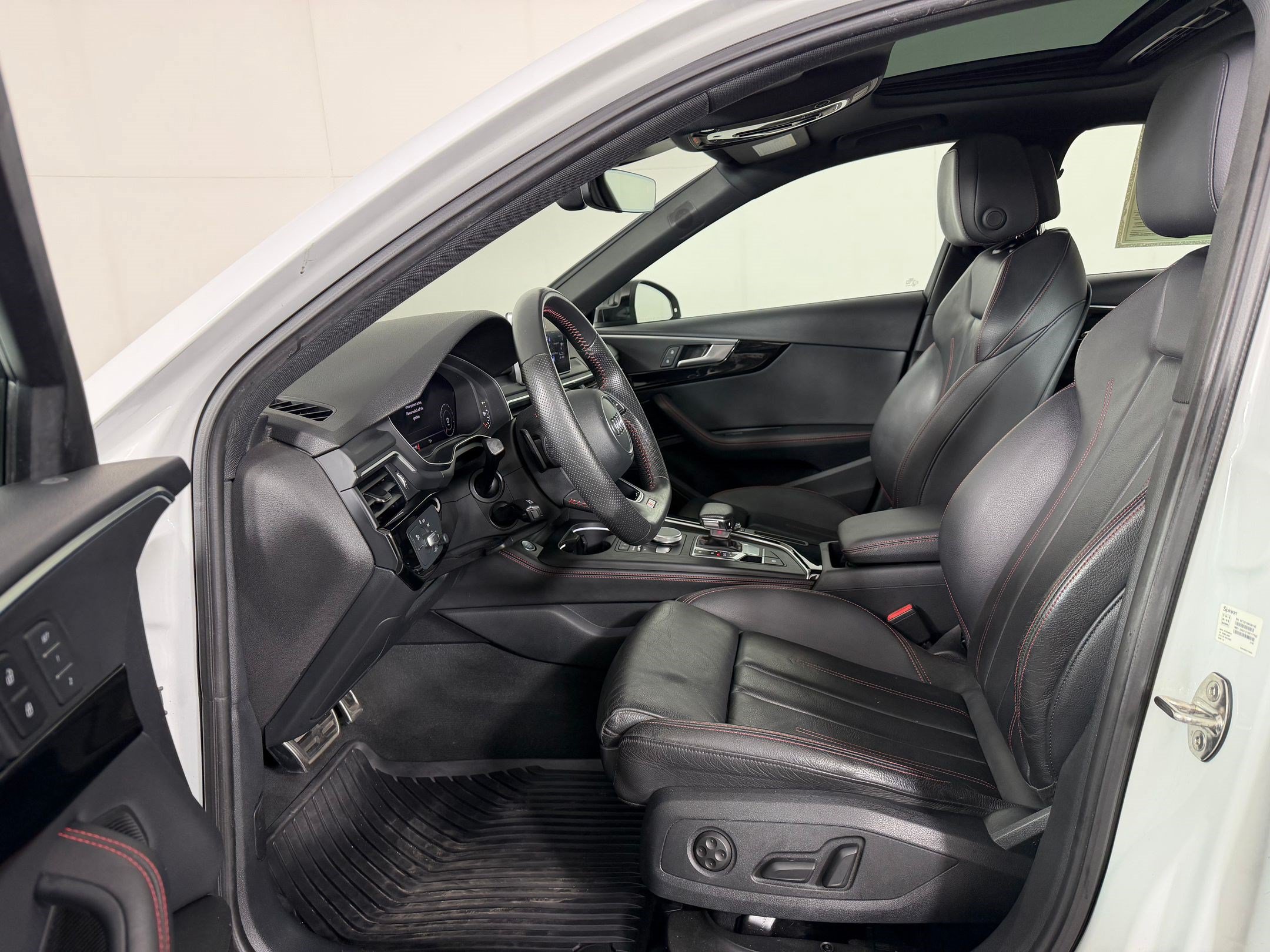 A4 Premium Plus Sedan