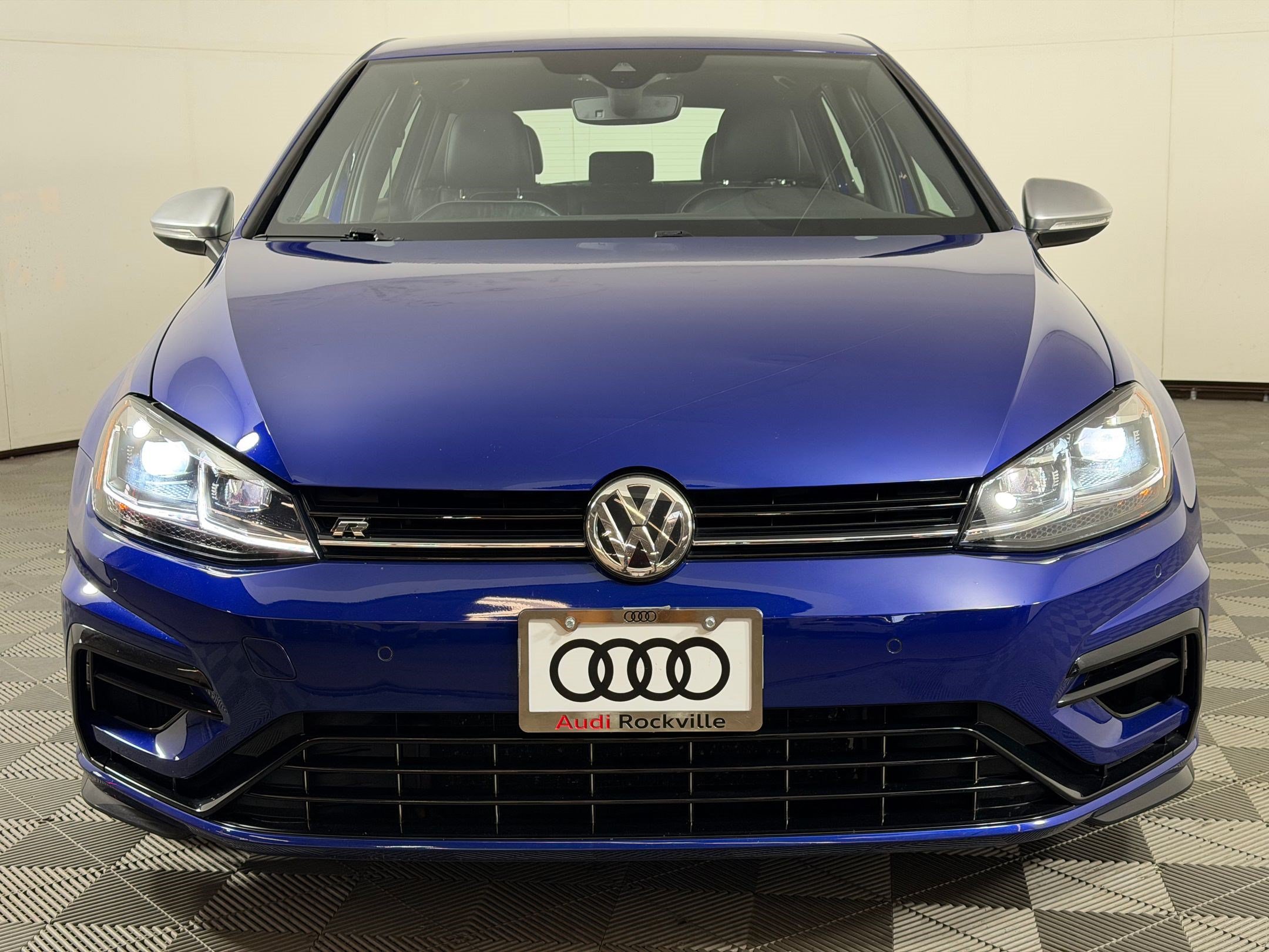 Golf R Golf R 2.0T W/DCC & Navigation (2.0T DSG W/DCC/Nav Hatchback
