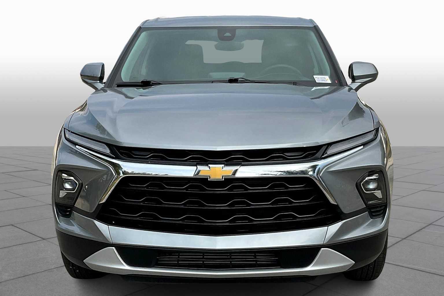 2023 Chevrolet Blazer 2LT photo 3