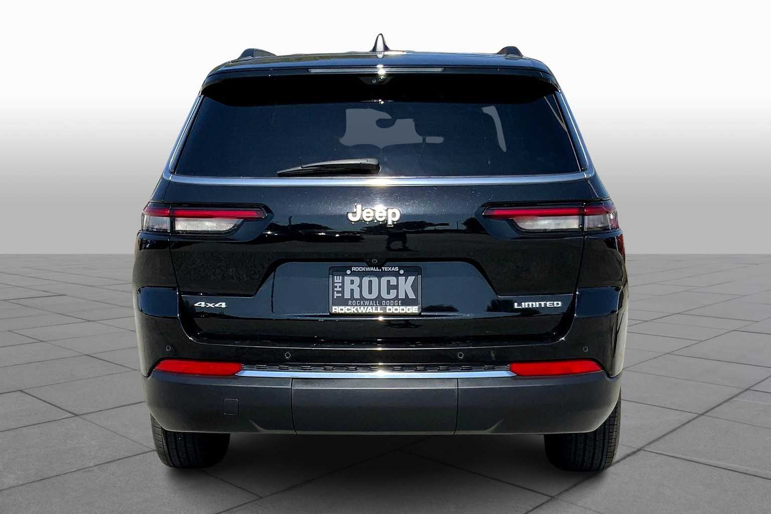 2024 Jeep Grand Cherokee Limited photo 4