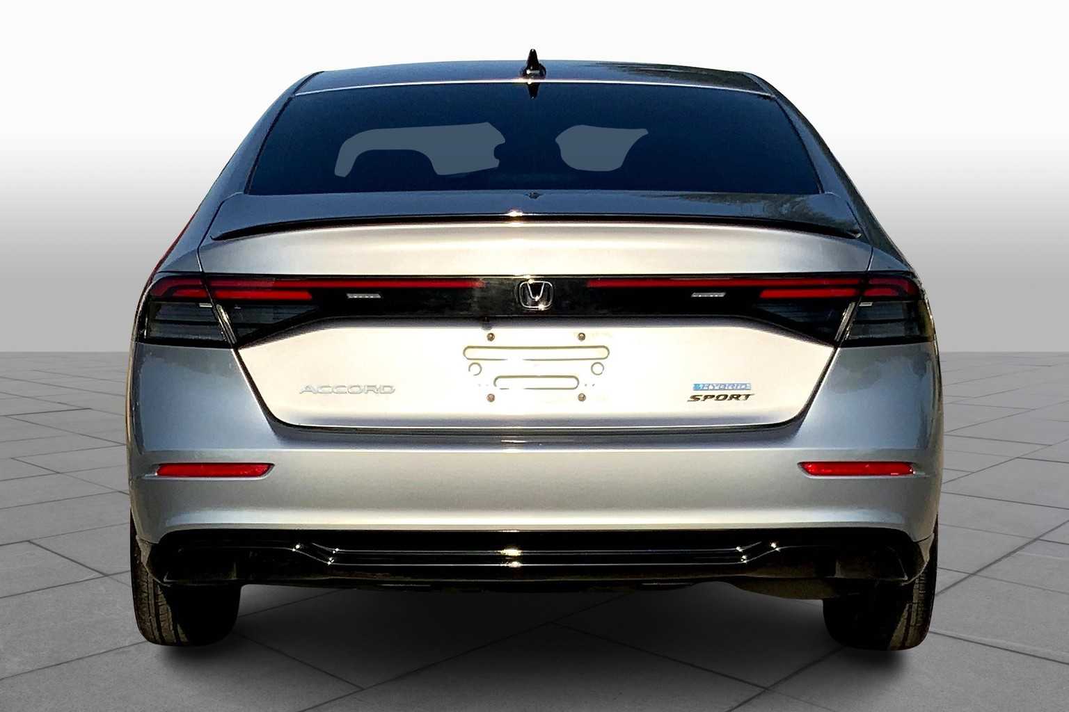 2023 Honda Accord Hybrid Sport-L photo 3