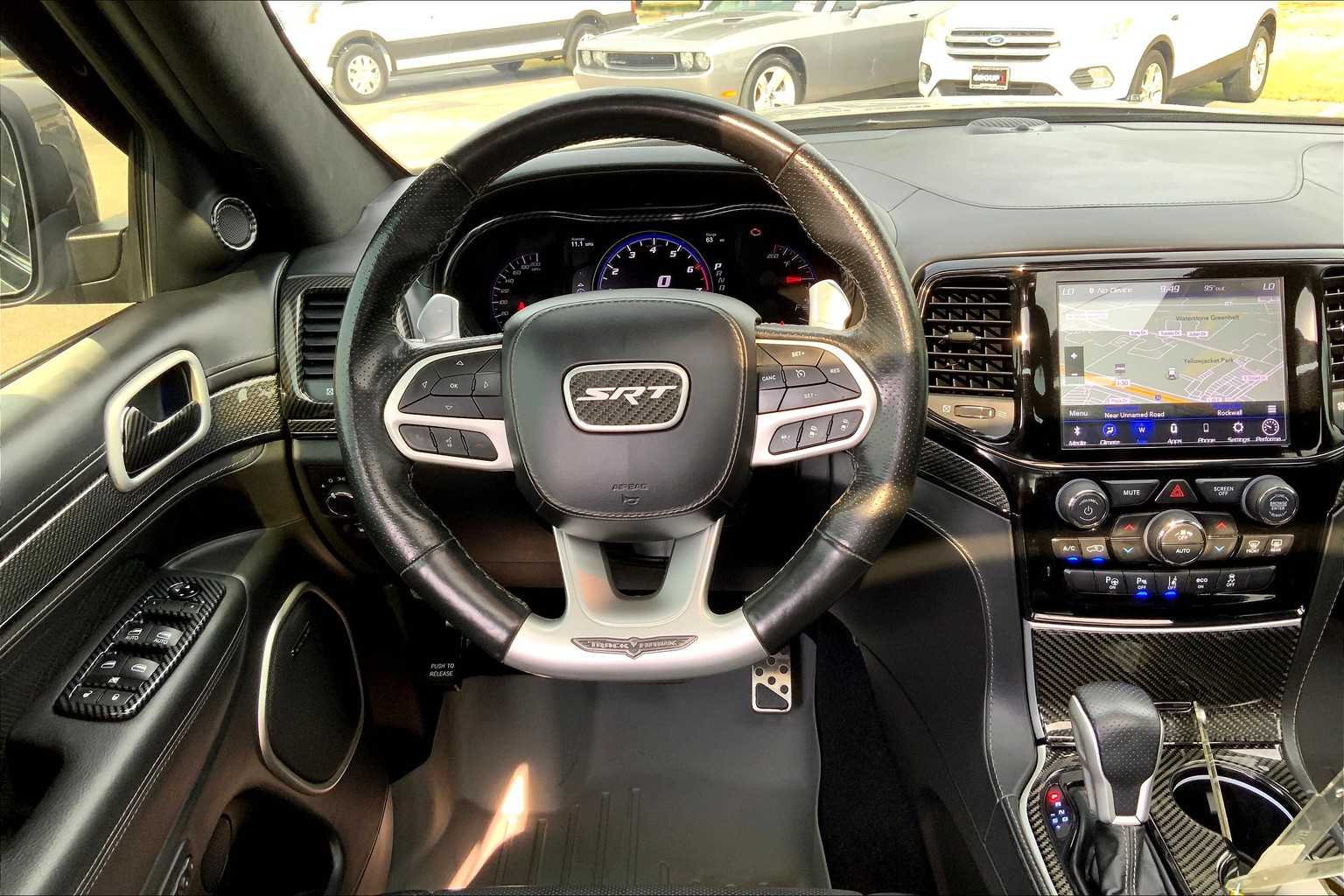 2020 Jeep Grand Cherokee Trackhawk photo 4