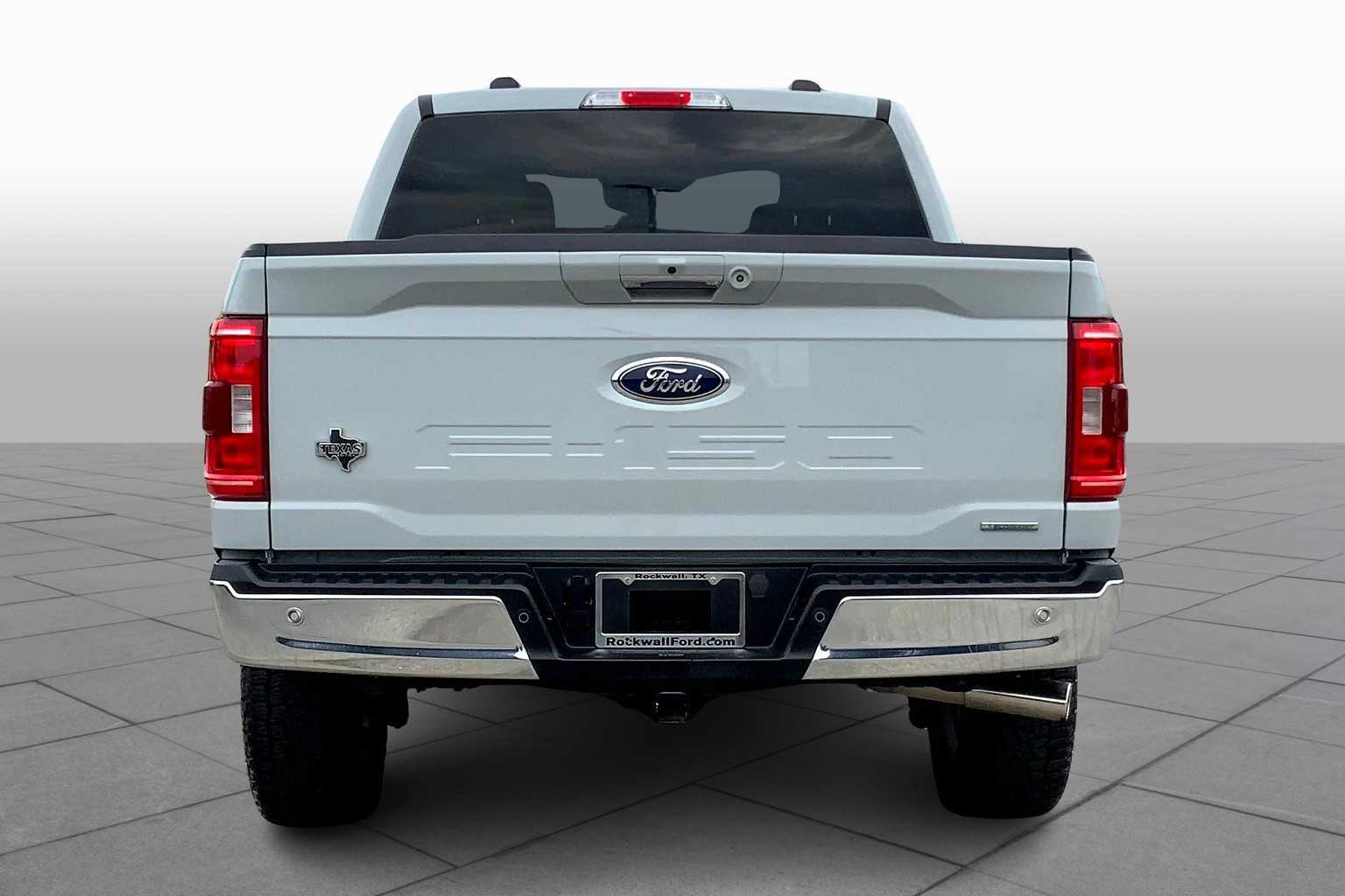 2023 Ford F-150 XL photo 3