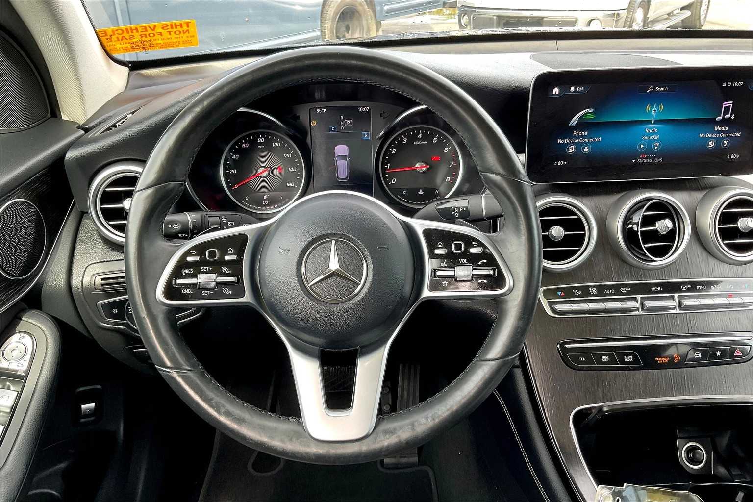 2020 Mercedes Benz GLC 300 photo 4