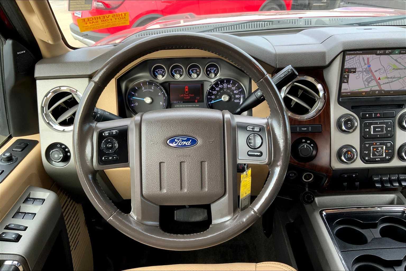 2016 Ford F-350 Lariat photo 4