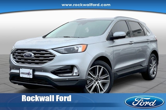 2023 Ford Edge Titanium's photo