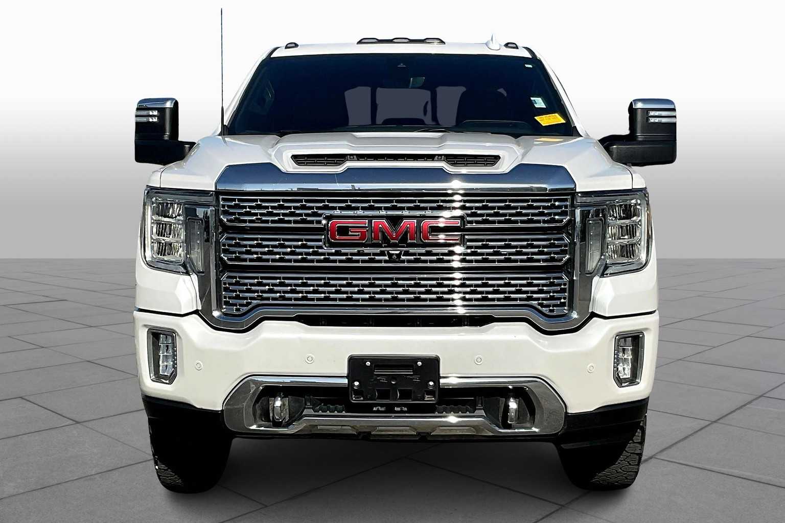 2020 Gmc Sierra Denali photo 2