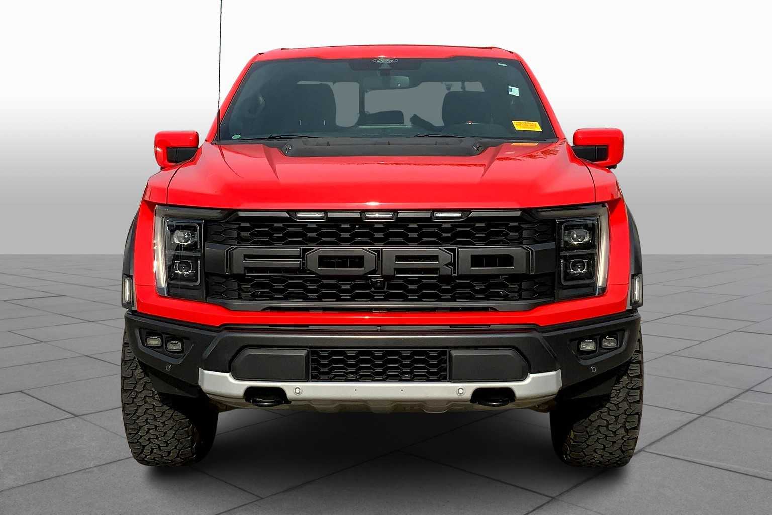 2021 Ford F-150 Raptor photo 2