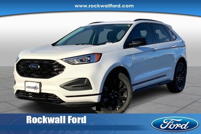 2022 Ford Edge SE's photo