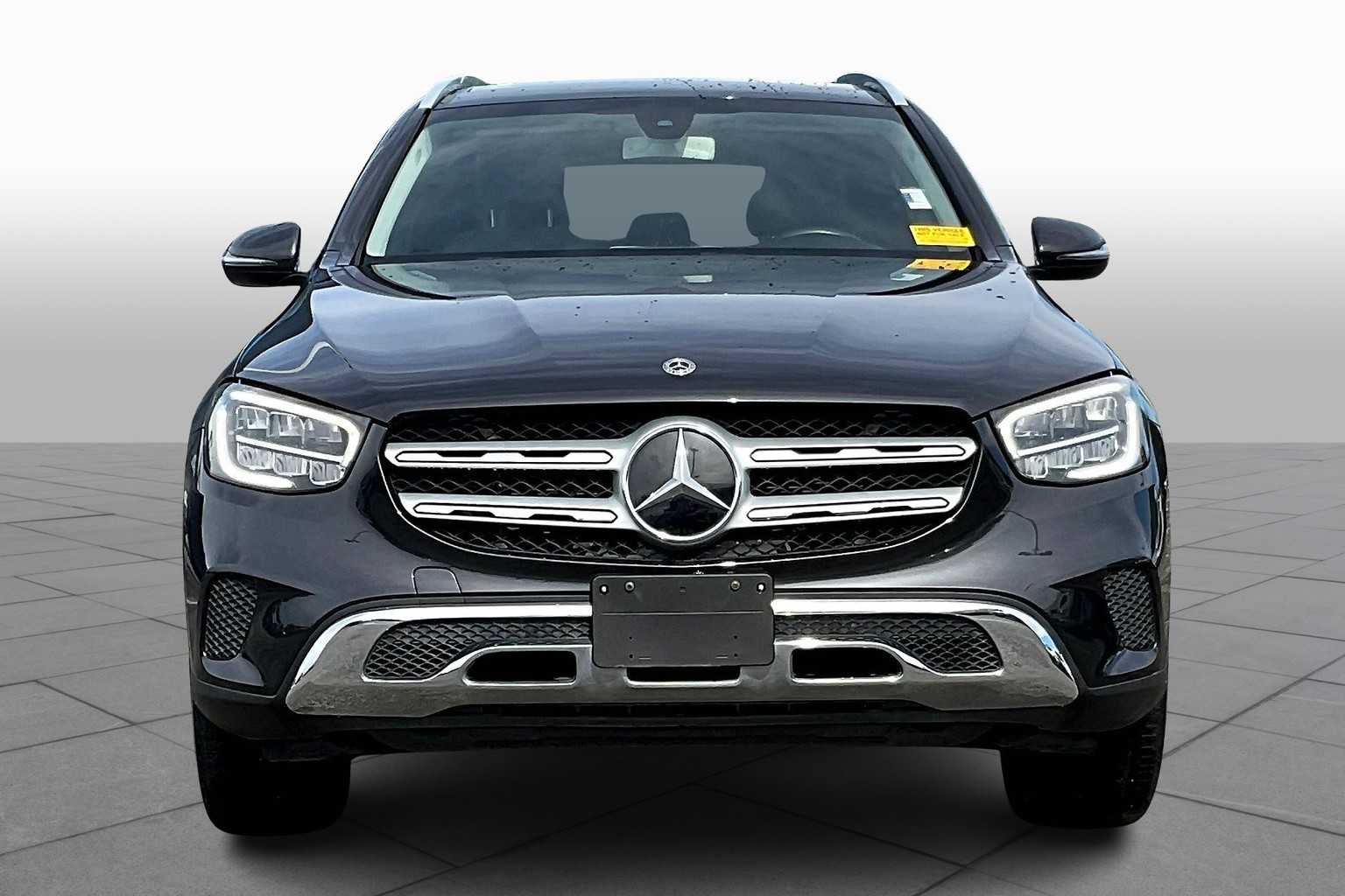 2020 Mercedes Benz GLC 300 photo 2