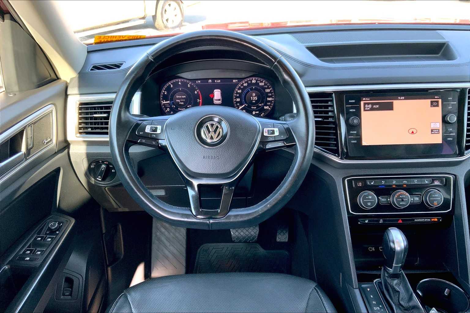 2018 Volkswagen Atlas V6 SEL Premium photo 4