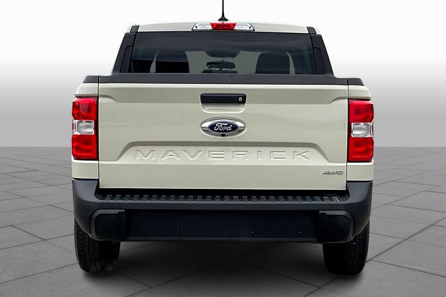 2024 Ford Maverick XLT photo 3