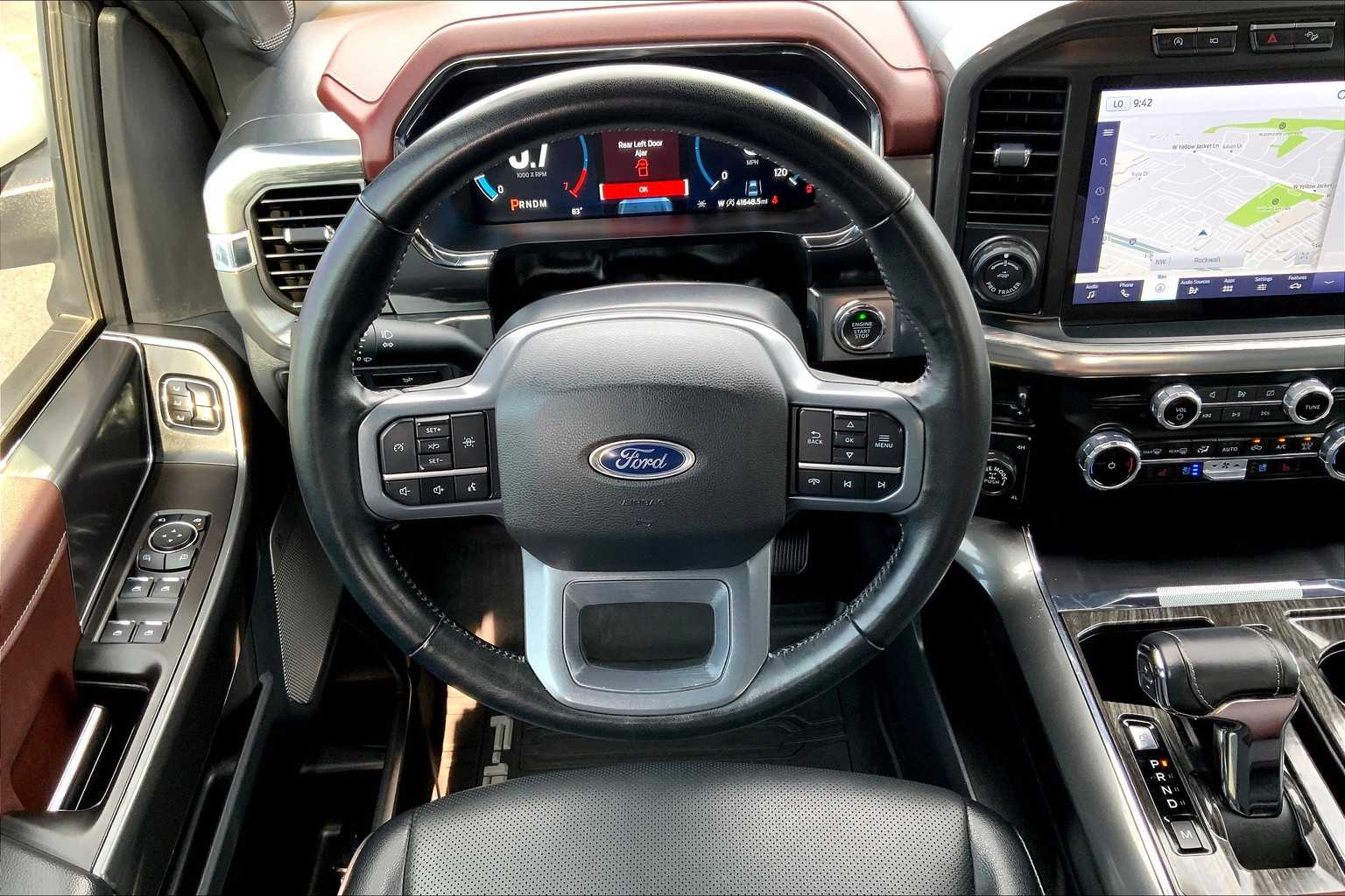 2023 Ford F-150 Lariat photo 4