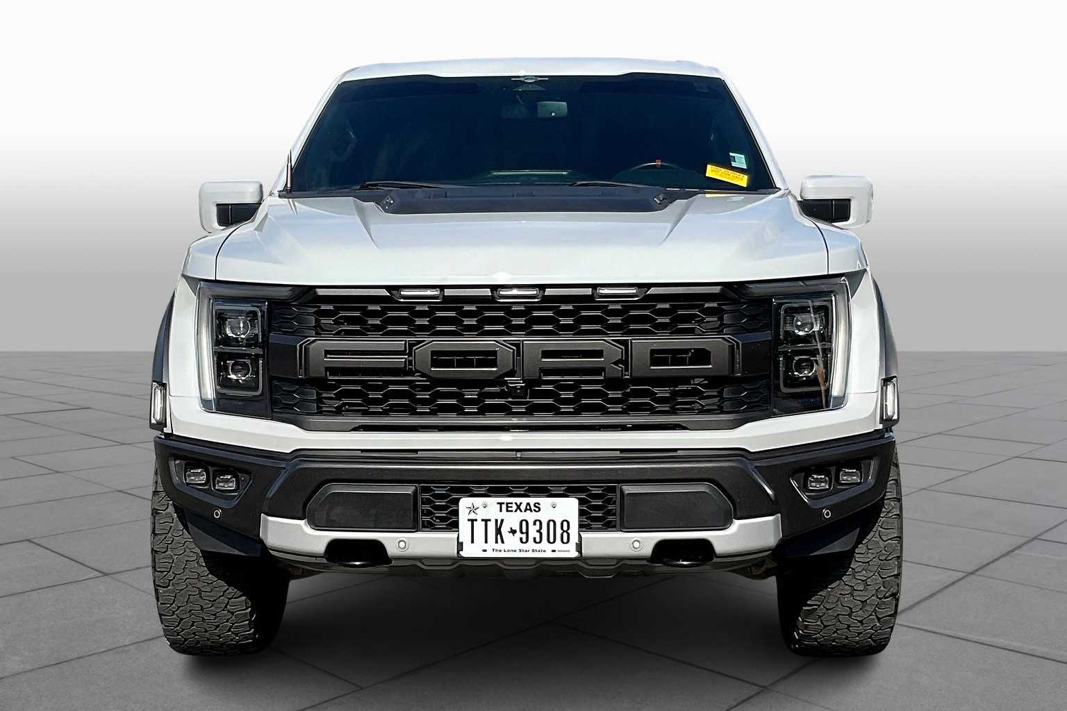 2023 Ford F-150 Raptor photo 2