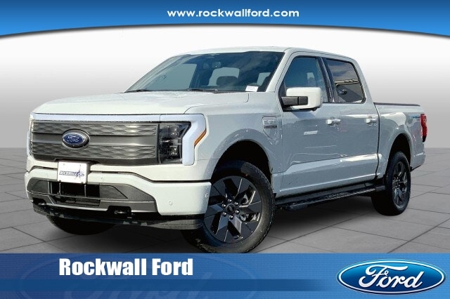 2023 Ford F-150 Lightning Lariat's photo