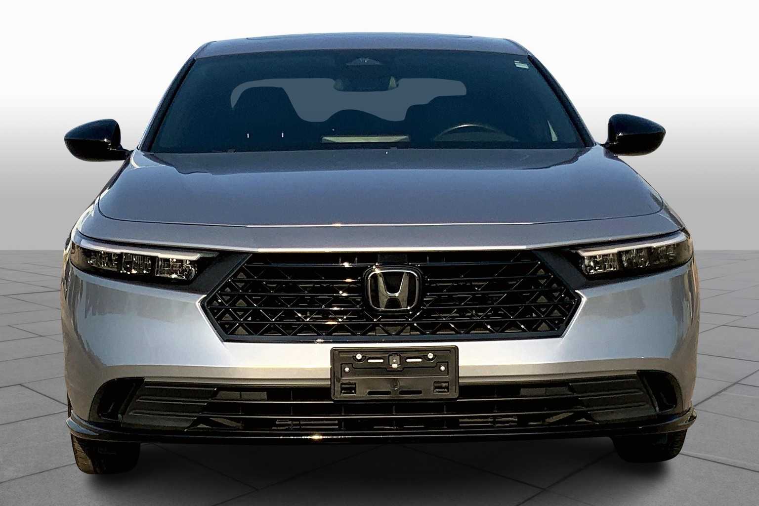 2023 Honda Accord Hybrid Sport-L photo 2