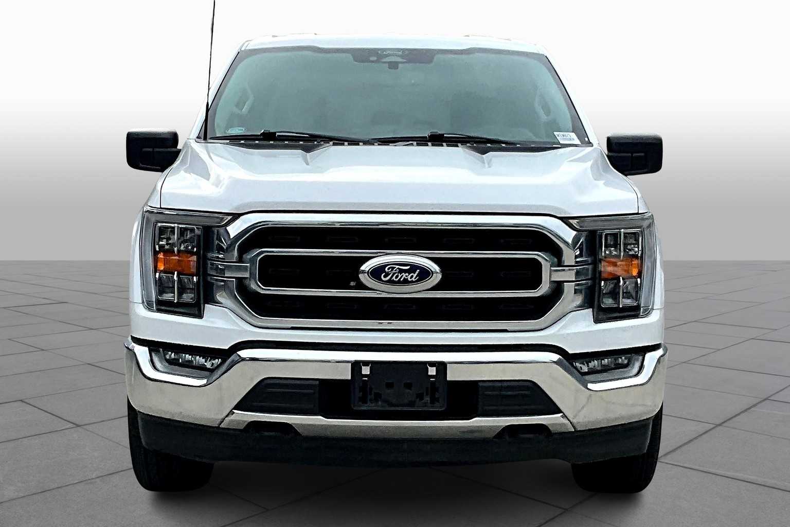 2022 Ford F-150 XLT photo 4