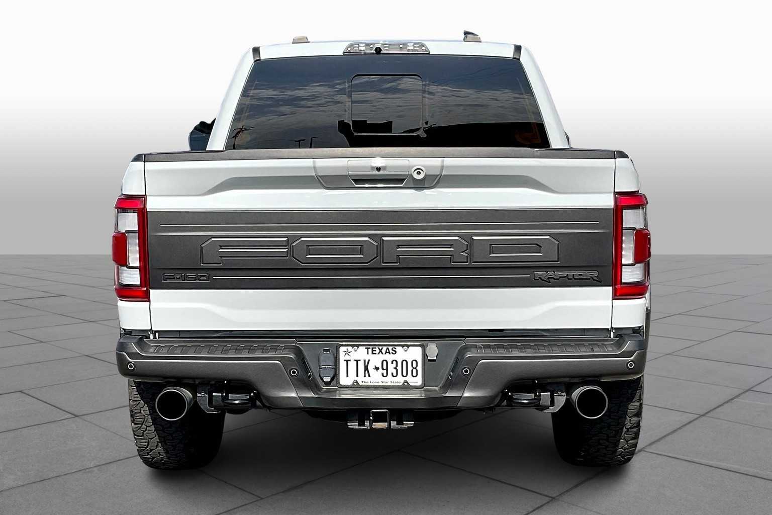 2023 Ford F-150 Raptor photo 3