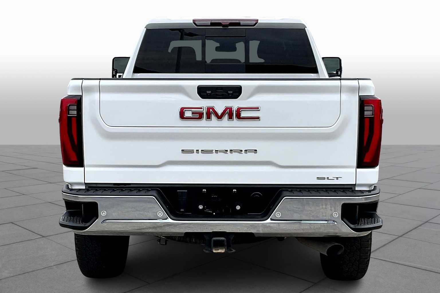 2024 Gmc Sierra 2500 HD SLT photo 3
