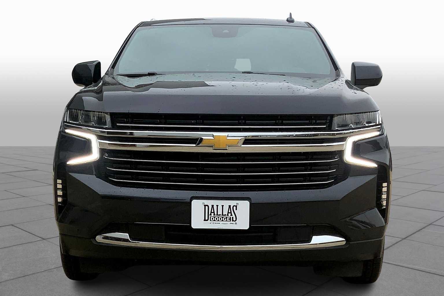 2023 Chevrolet Tahoe LT photo 2