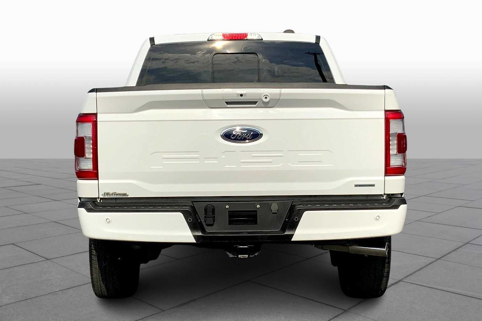 2023 Ford F-150 Lariat photo 3