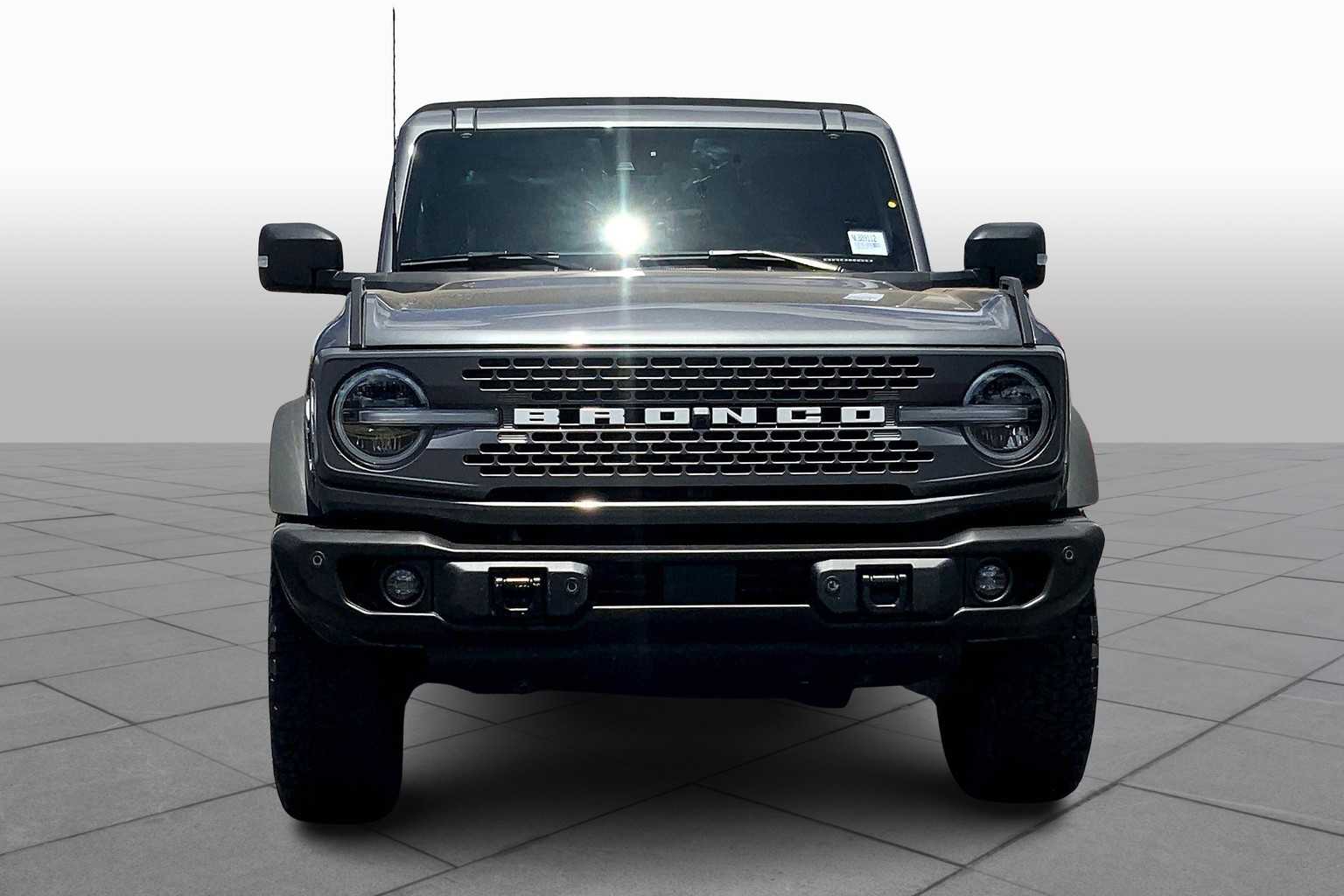 2022 Ford Bronco Badlands photo 3