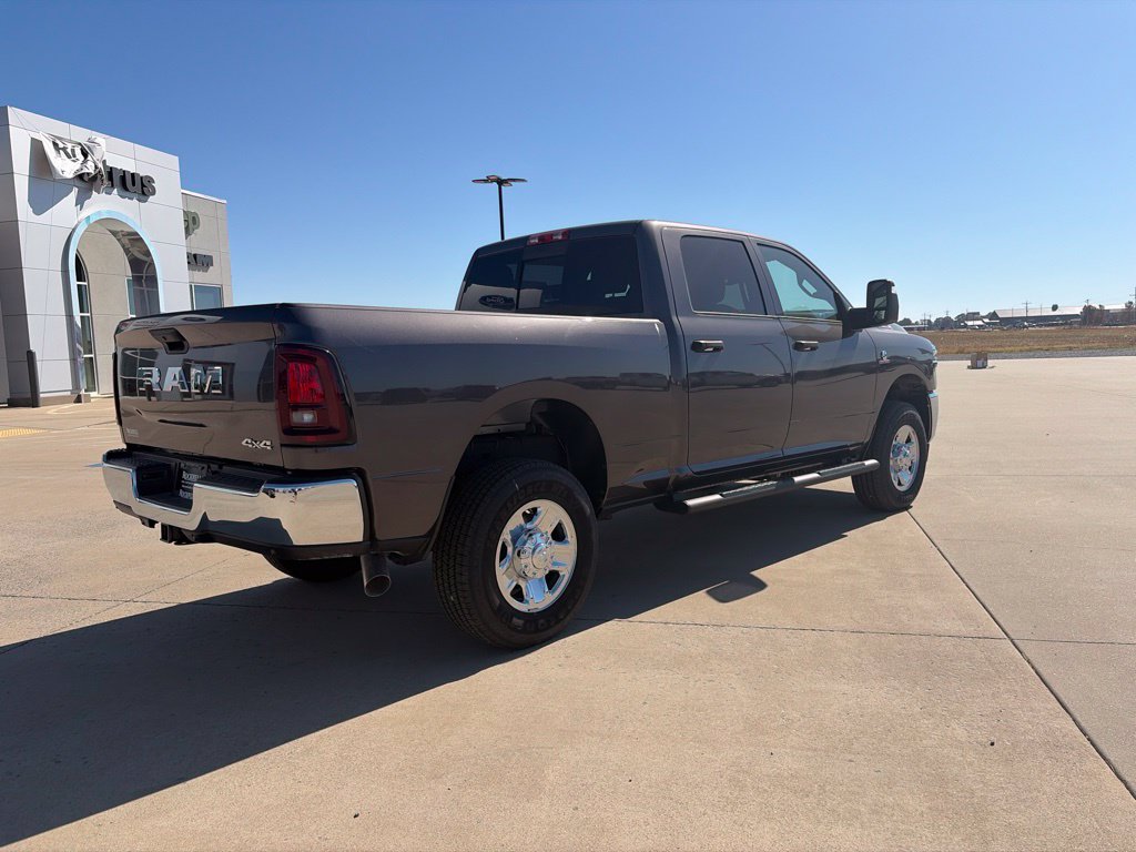2026 RAM 2500 Tradesman - Photo 2